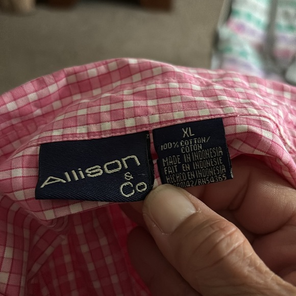 Allison & Co. Men’s Pink Plaid Button Down Shirt XL - Picture 5 of 6
